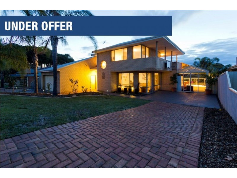 10 Cusack Way, Kardinya WA 6163