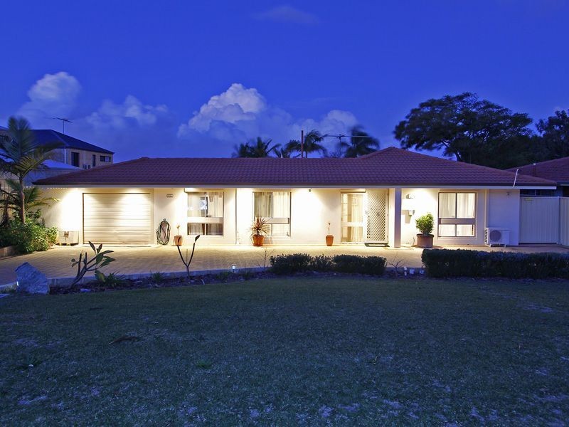 52 McBeth Way, Kardinya WA 6163