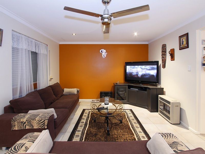 52 McBeth Way, Kardinya WA 6163