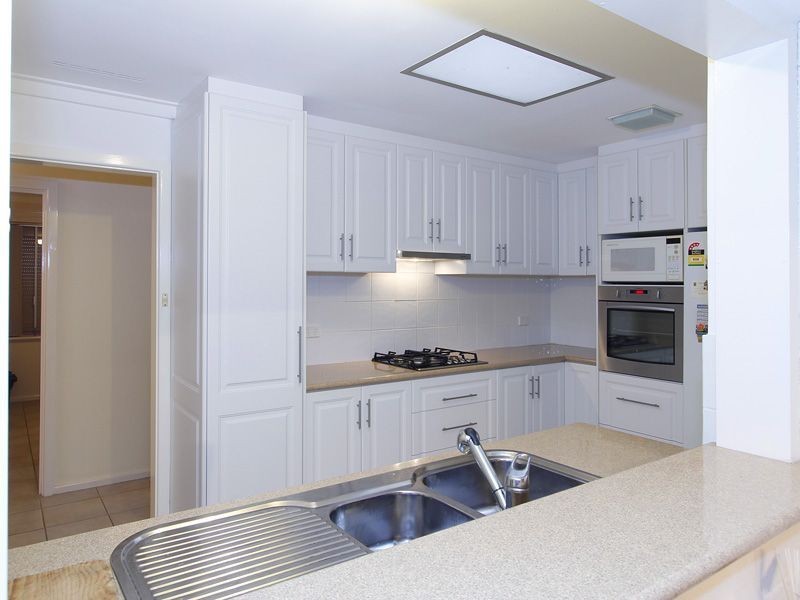 52 McBeth Way, Kardinya WA 6163