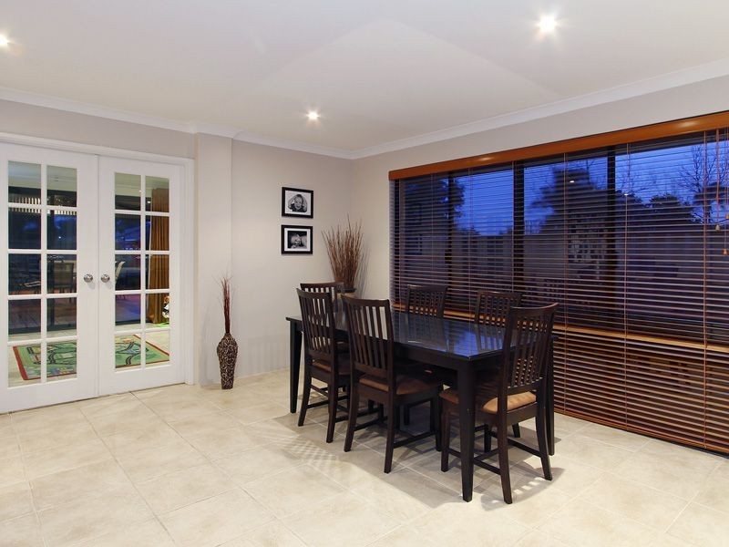 23 Annois Road, Bibra Lake WA 6163