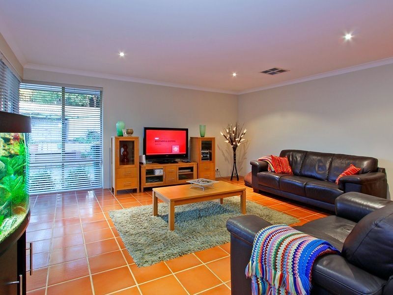 10 Jarman Close, Kardinya WA 6163