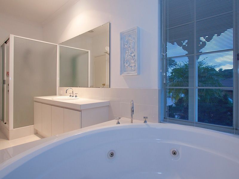 1 Clifton Court, Kardinya WA 6163