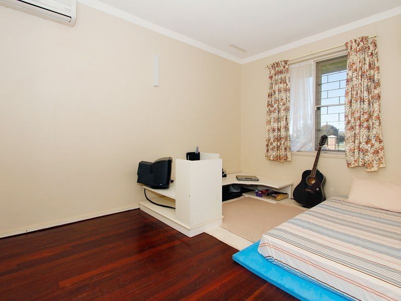53 Dumond Street, Bentley WA 6102
