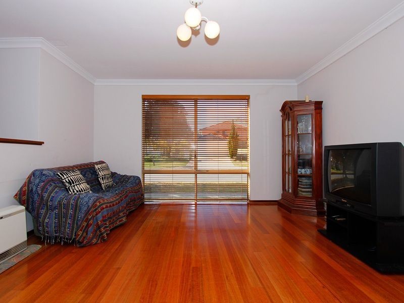 64 Gratwick Terrace, Murdoch WA 6150