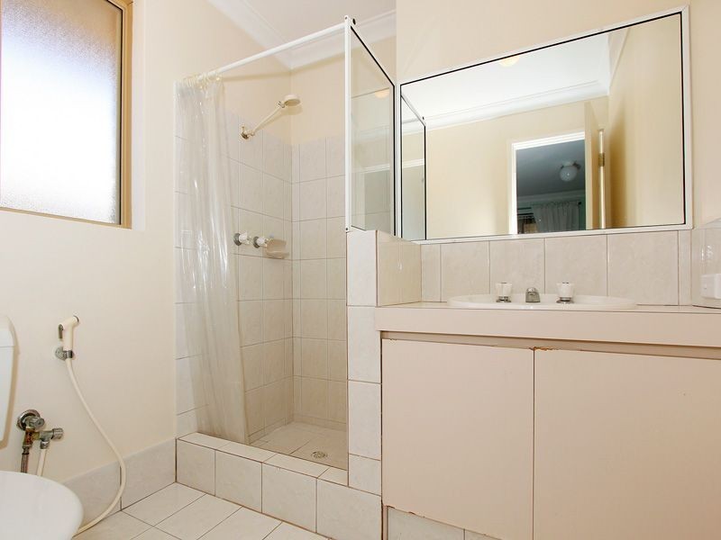 64 Gratwick Terrace, Murdoch WA 6150