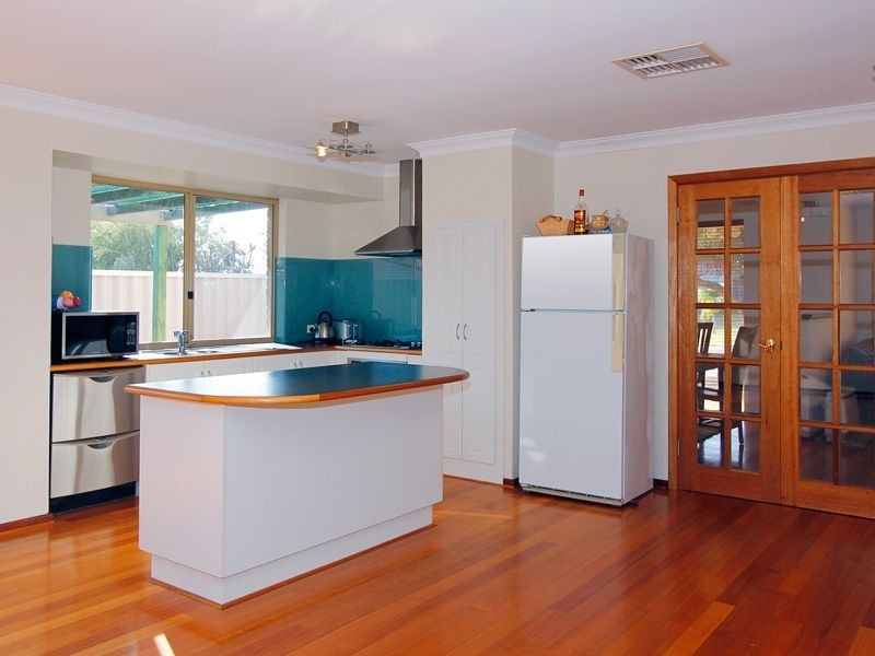 64 Gratwick Terrace, Murdoch WA 6150