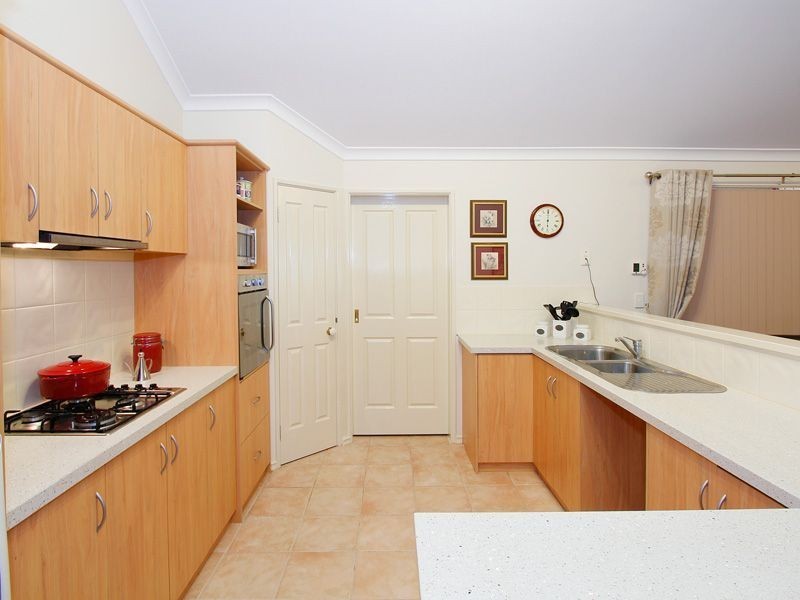 16 Welby Place, Myaree WA 6154