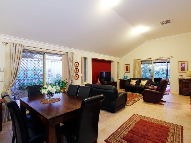 16 Welby Place, Myaree WA 6154