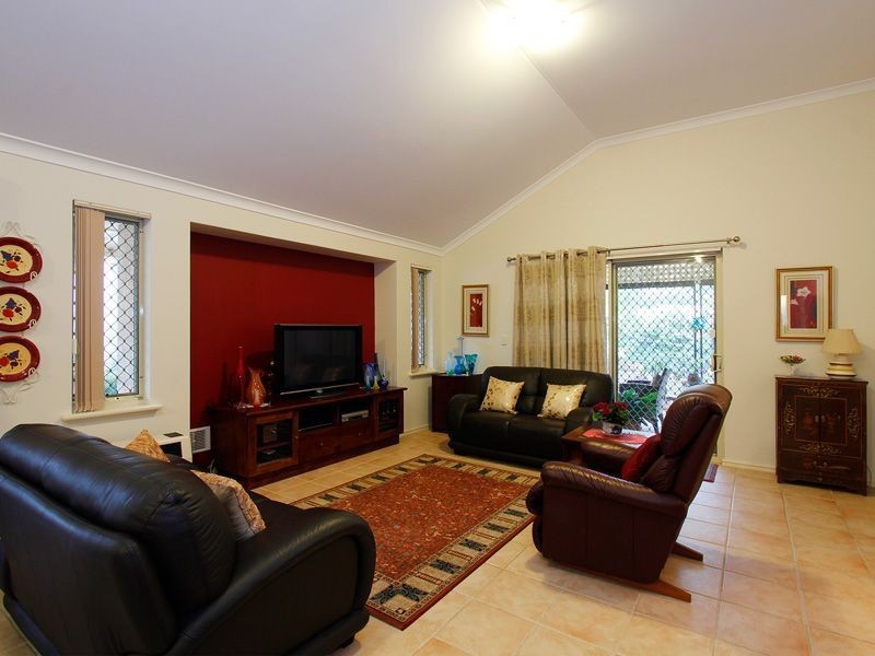 16 Welby Place, Myaree WA 6154