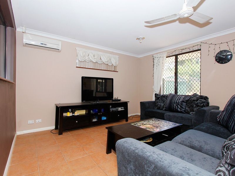 8 Plumridge Way, South Lake WA 6164