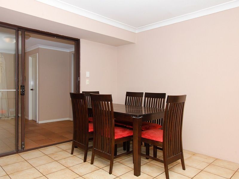 8 Plumridge Way, South Lake WA 6164