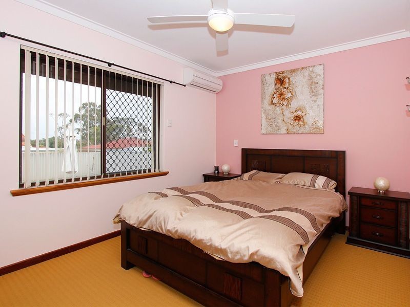 76 Winterfold Road, Samson WA 6163