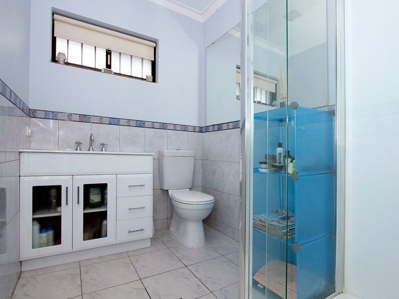 76 Winterfold Road, Samson WA 6163