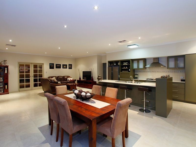 14 Brindabella Avenue, Aubin Grove WA 6164