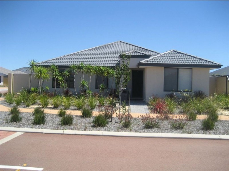 1 Teocote Crescent, Aubin Grove WA 6164