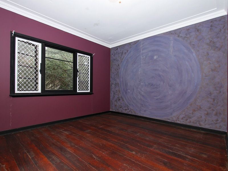 2 Harwood Street, Hilton WA 6163