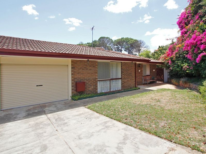 3B Oliver Court, Kardinya WA 6163