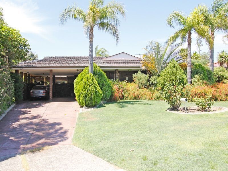 17 Bellairs Road, Kardinya WA 6163