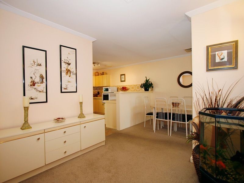43 Aumerle Way, Spearwood WA 6163