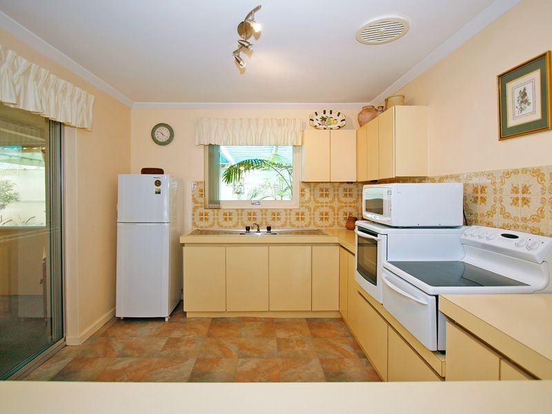 43 Aumerle Way, Spearwood WA 6163