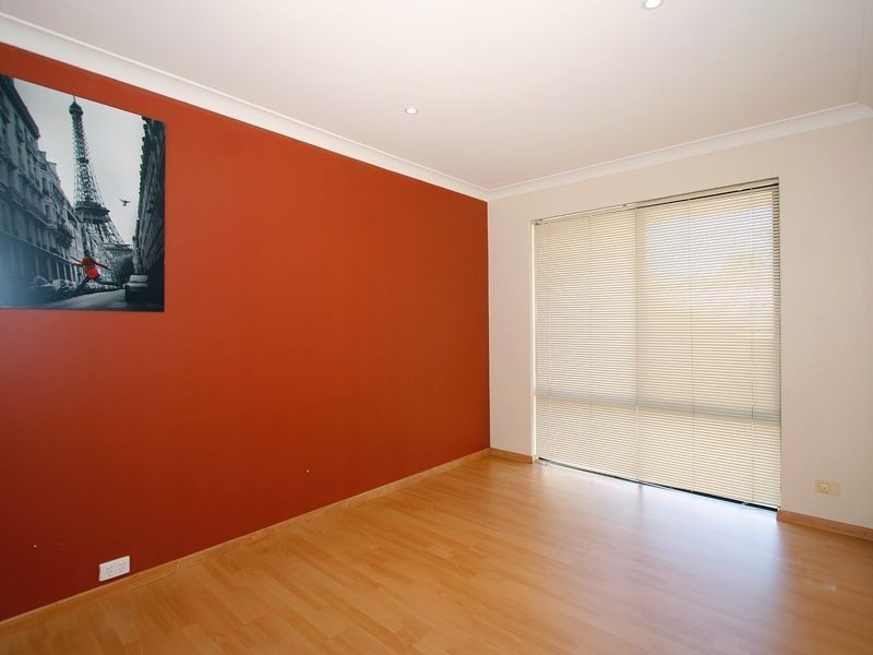 91 Keslake Way, Parkwood WA 6147