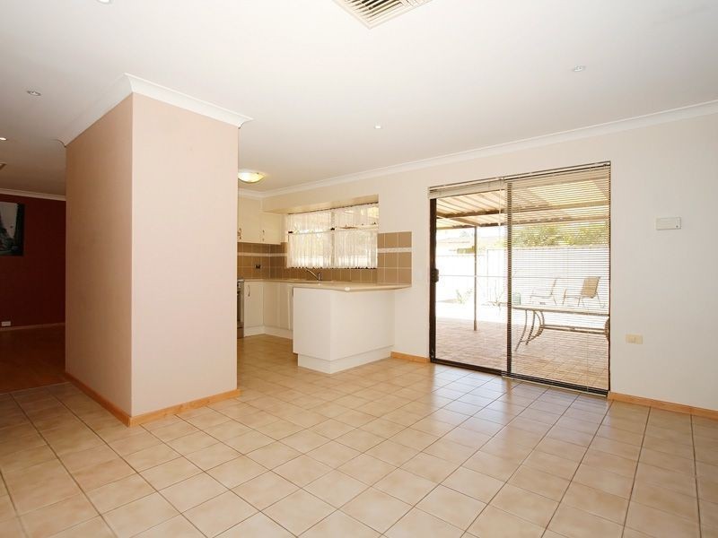 91 Keslake Way, Parkwood WA 6147