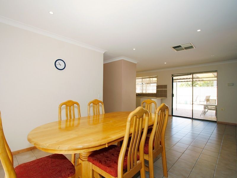 91 Keslake Way, Parkwood WA 6147