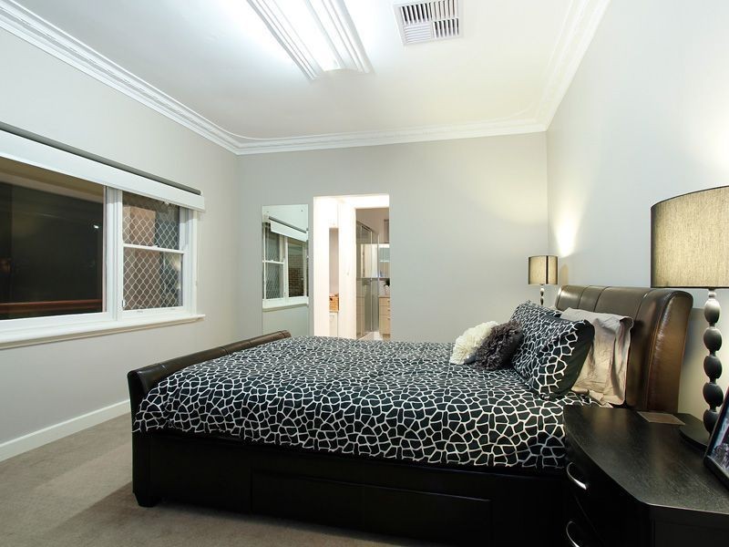 7 Chamberlain Street, O’connor WA 6163