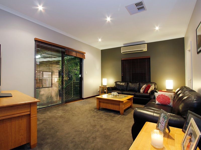 7 Chamberlain Street, O’connor WA 6163