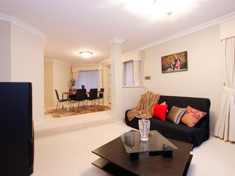 11 Kingston Heath Mews, Jandakot WA 6164