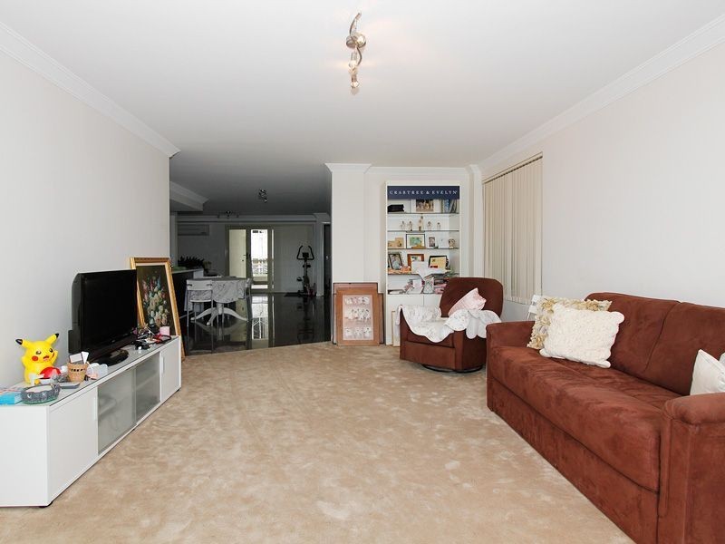2/28 Vivaldi Drive, Mandurah WA 6210