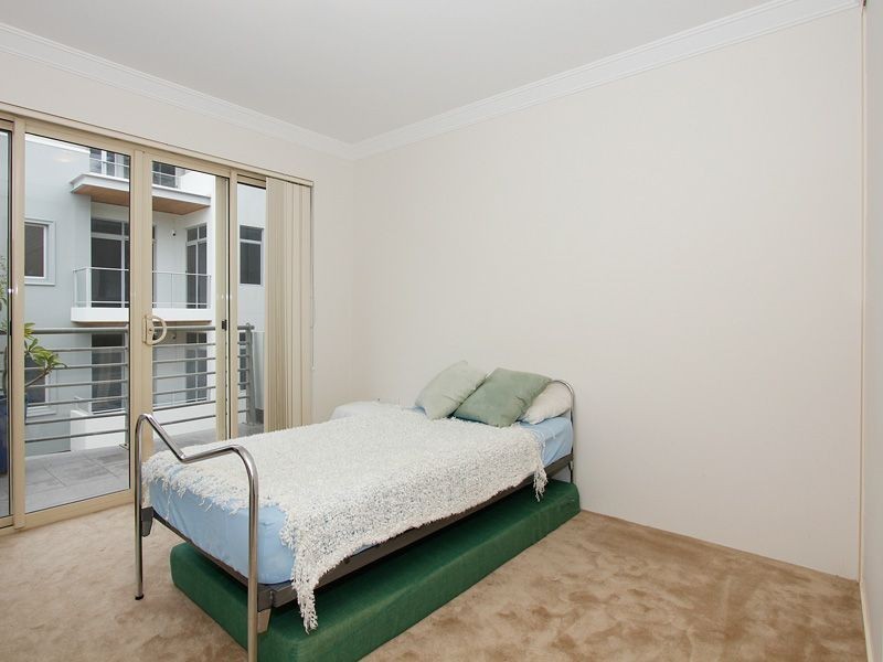 3/28 Vivaldi Drive, Mandurah WA 6210