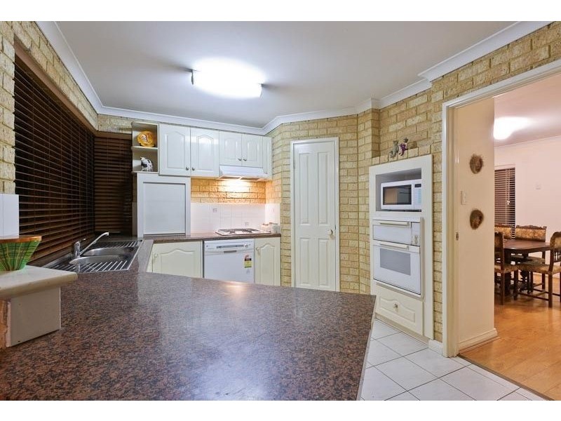 37A Money Road, Melville WA 6156