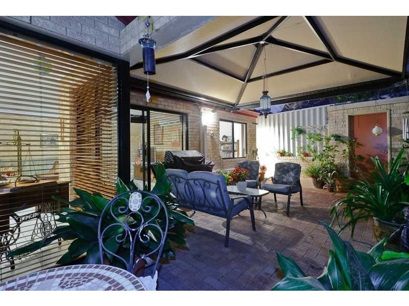 37A Money Road, Melville WA 6156