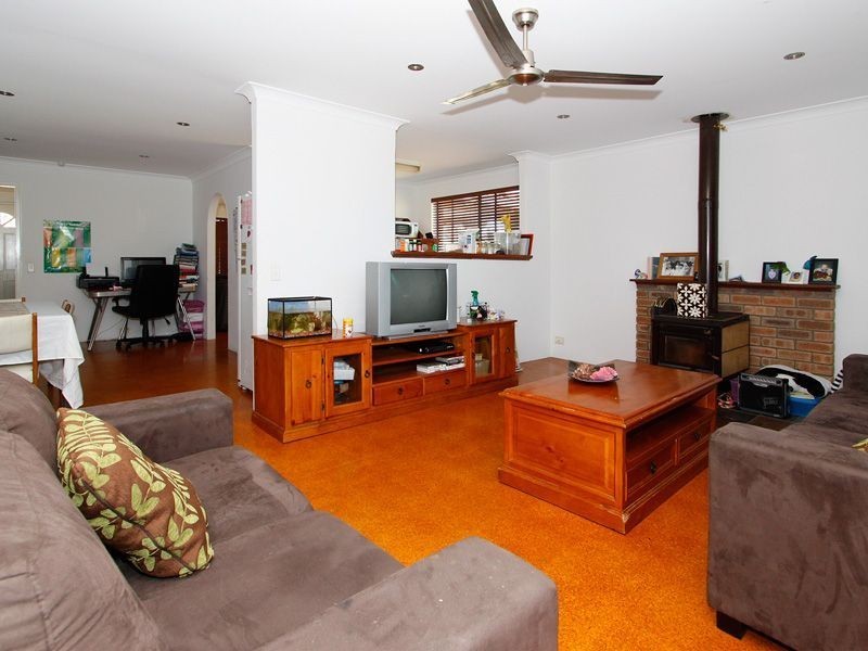 1 Plover Drive, Yangebup WA 6164
