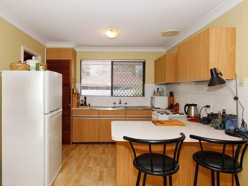 12 Fagence Way, Thornlie WA 6108