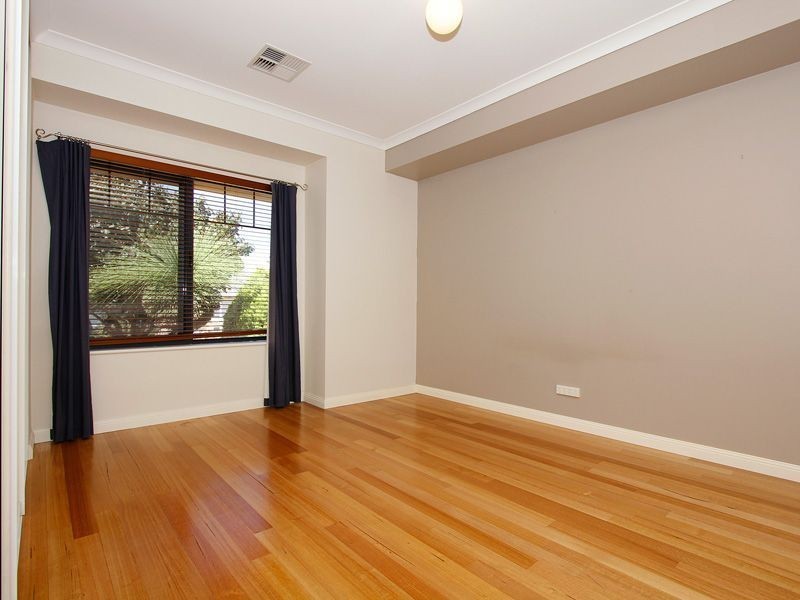 4 Cohn Court, Willagee WA 6156