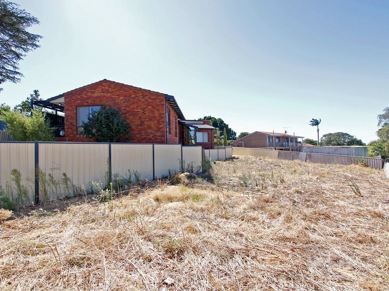 28A Cameron Way, Kardinya WA 6163