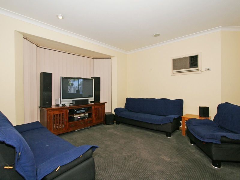 1 Lygon Court, North Lake WA 6163