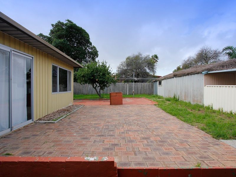 48 Sebastian Crescent, Coolbellup WA 6163