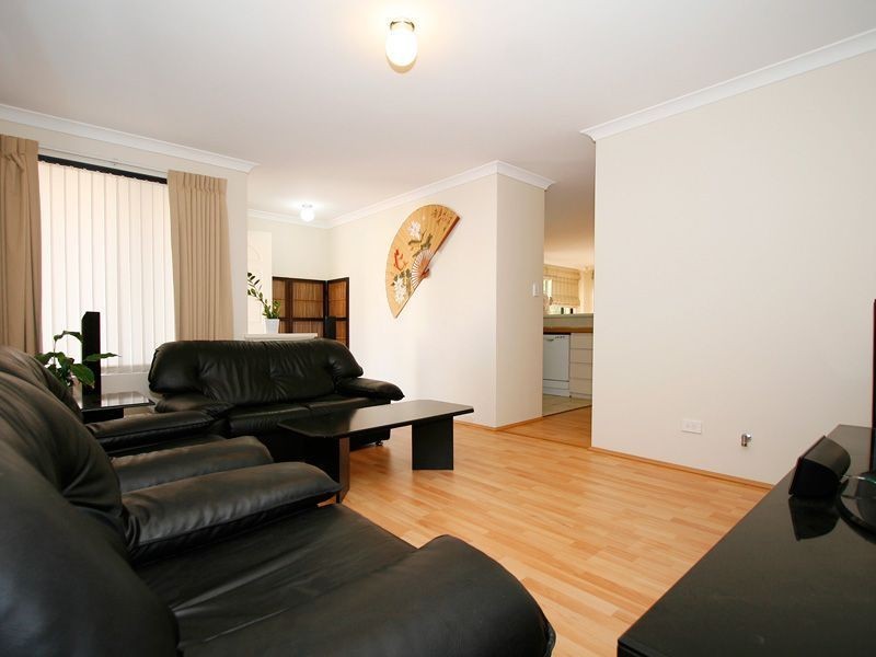 11/26 Bickley Road, Cannington WA 6107