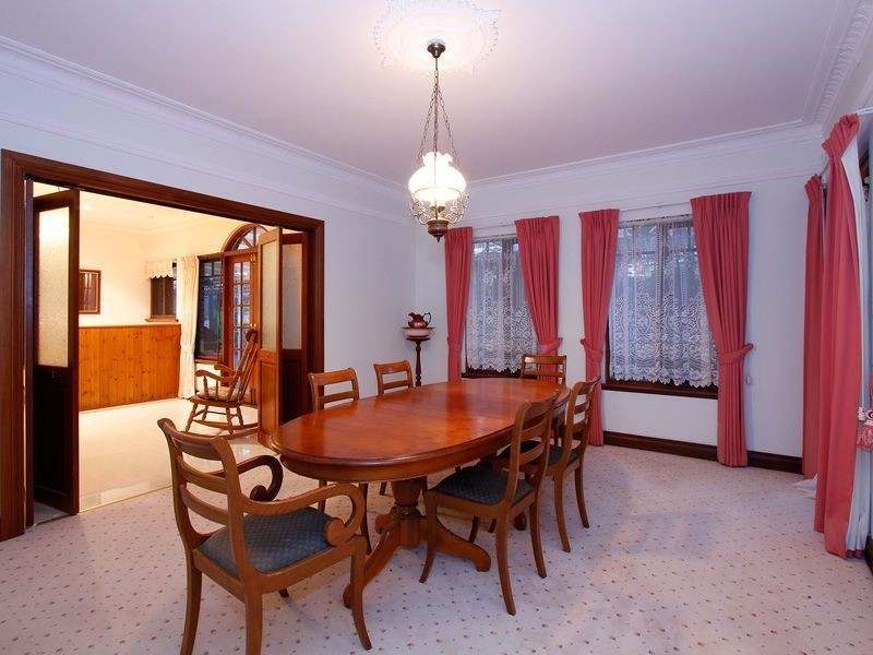 1 Stanley Grove, Winthrop WA 6150