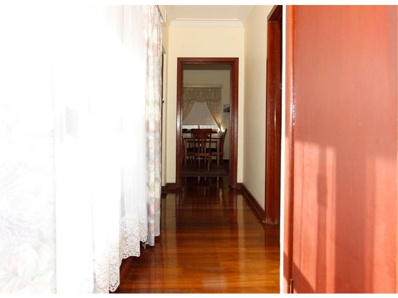 2 Collick Street, Hilton WA 6163