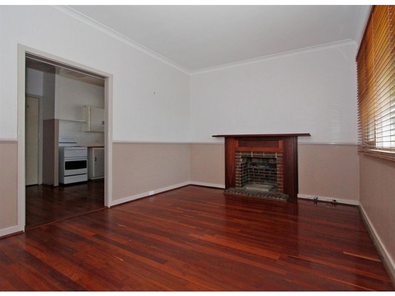 14 Stephano Way, Coolbellup WA 6163