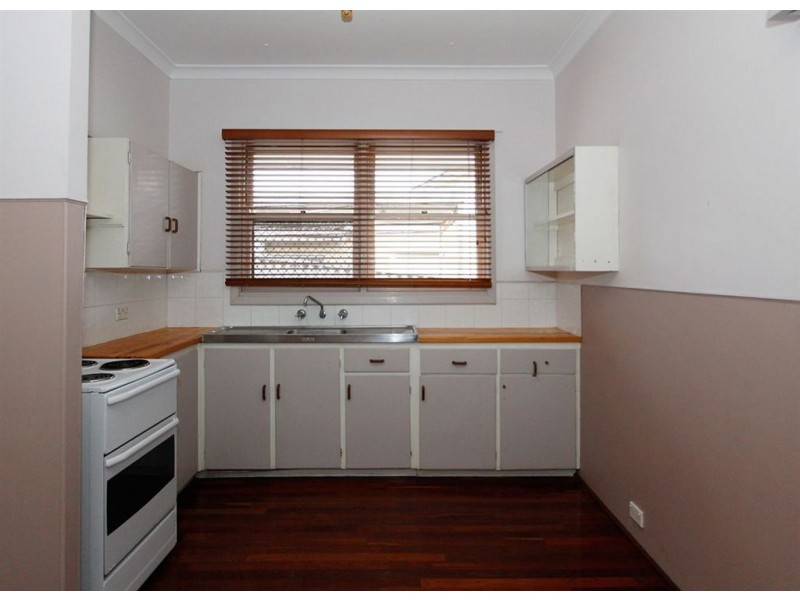 14 Stephano Way, Coolbellup WA 6163