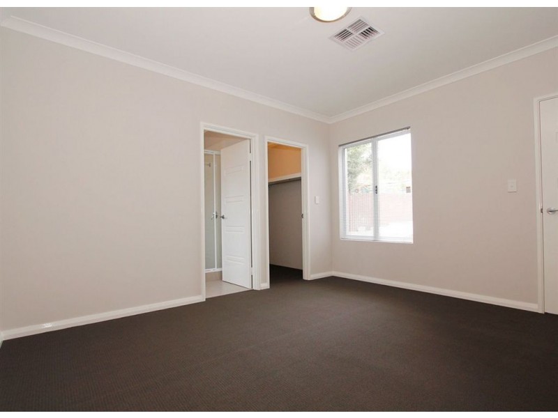 C/124 Gilbertson Road, Kardinya WA 6163