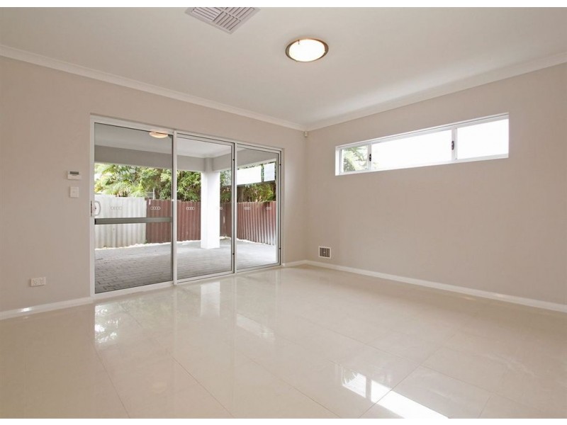 C/124 Gilbertson Road, Kardinya WA 6163