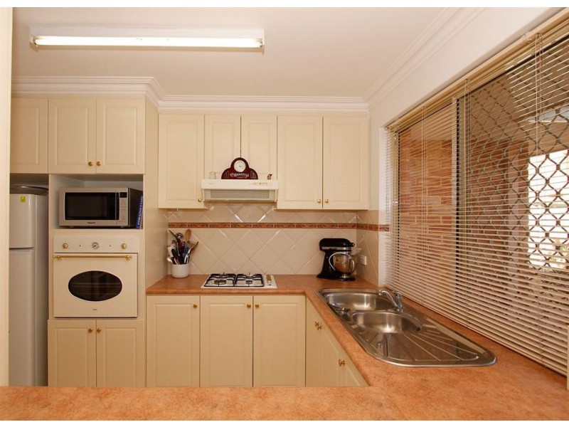 1/36 Foss Street, Bicton WA 6157