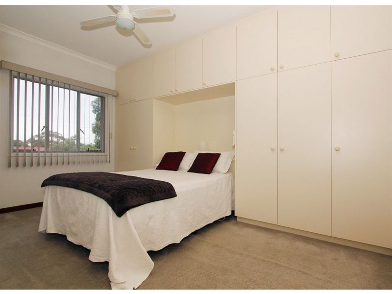 20 Arkwell Street, Willagee WA 6156